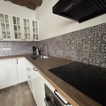 Retreat House Na Navsi