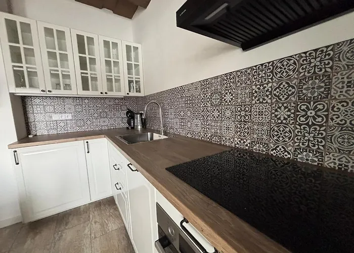 Retreat House Na Navsi