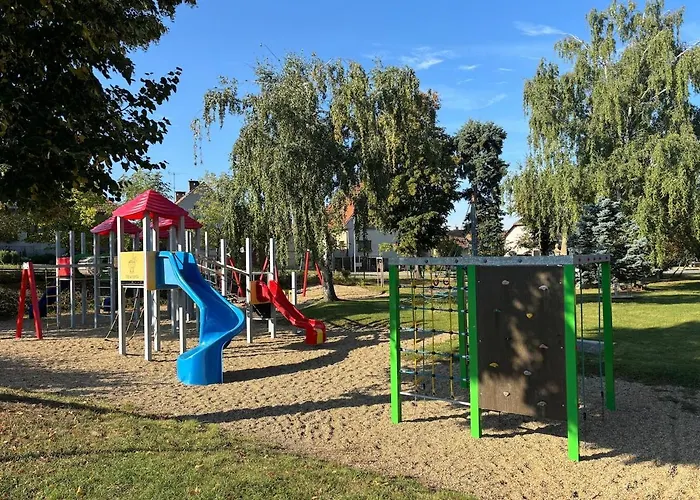 펜션 Retreat House Na Navsi Chotesov (Litomerice)